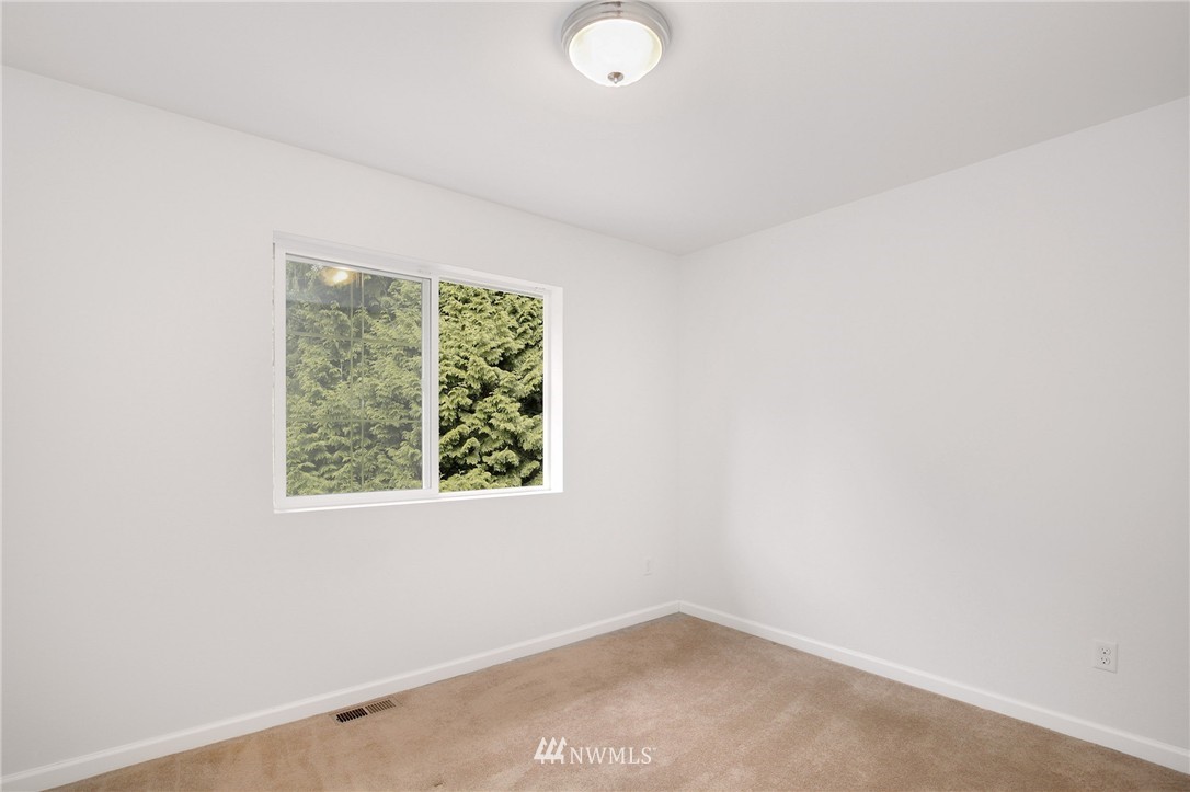 20113 43rd Avenue Southeast Bothell, WA 98012 - Photo 14 of 25 Gallery Image 14