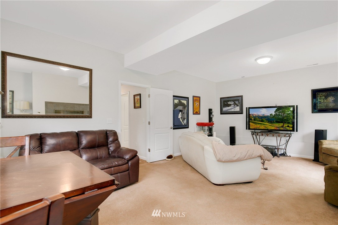 20113 43rd Avenue Southeast Bothell, WA 98012 - Photo 18 of 25 Gallery Image 18