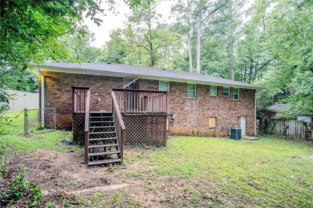 4503 Rio Grande Road Southwest Atlanta, GA 30331 - Photo 28 of 32