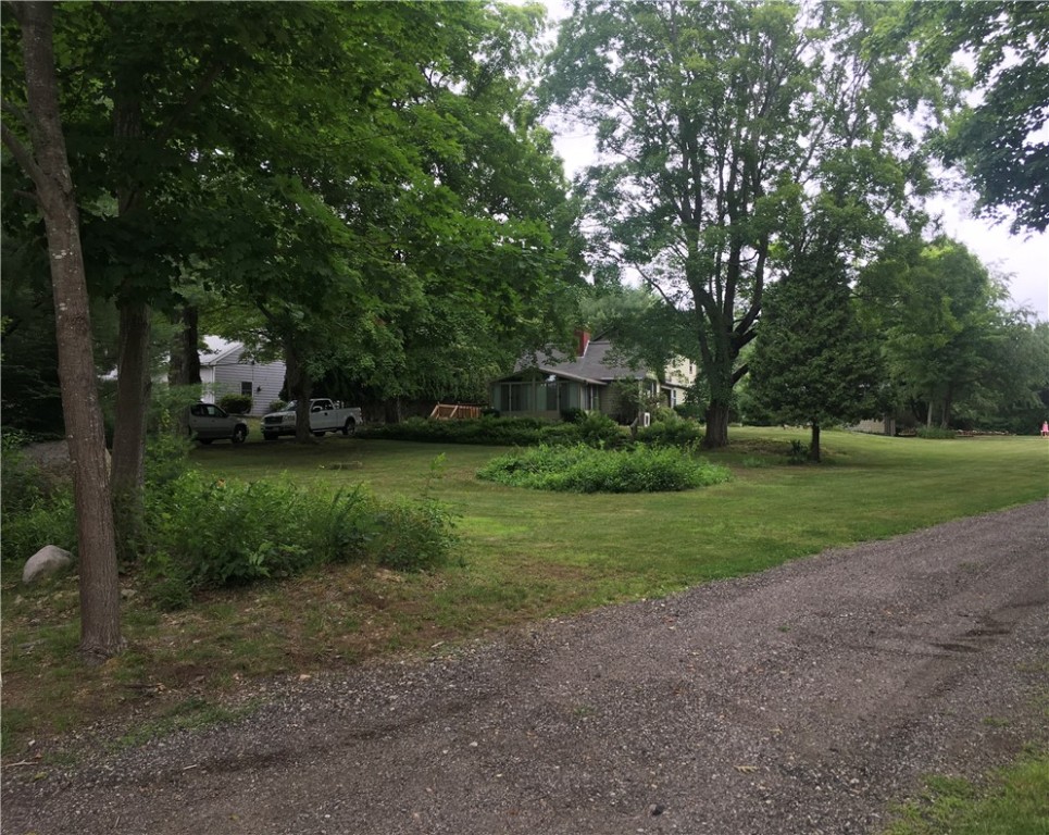 318 Town Farm Road Coventry, RI 02816 - Photo 3 of 34