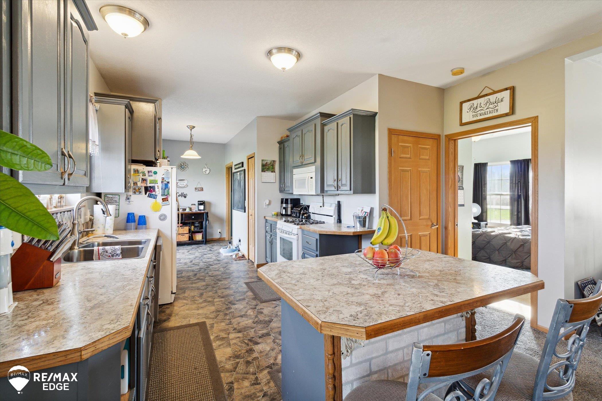 1225 East Hurd Road Clio, MI 48420 - Photo 14 of 46