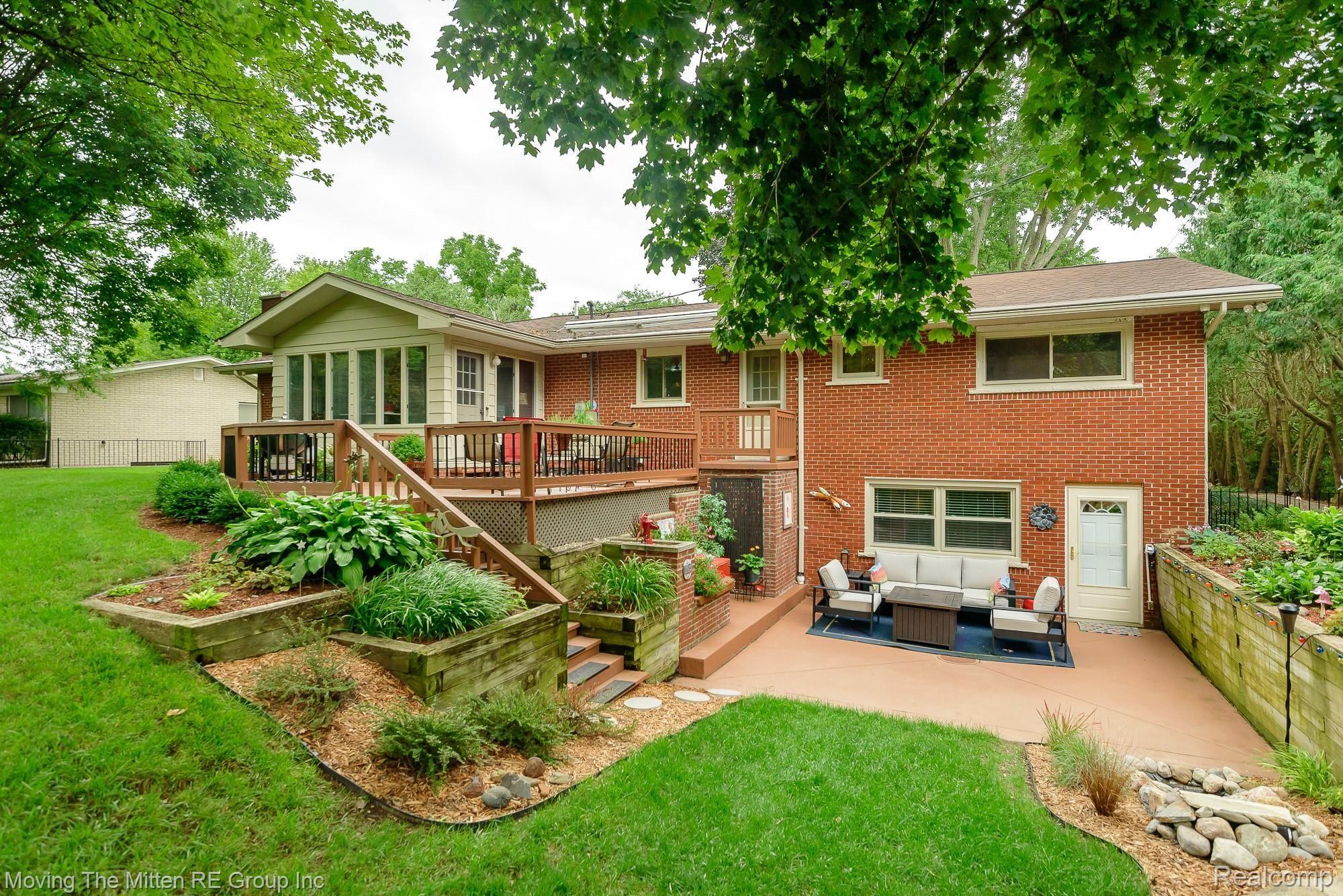 12540 Beck Road Belleville, MI 48111 - Photo 52 of 66 MTM_12540_beck-51.jpg