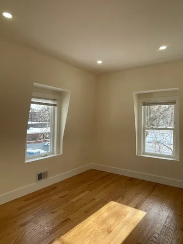 $5,000 | 40 Vernon Street, Unit 40, Somerville, MA 02145