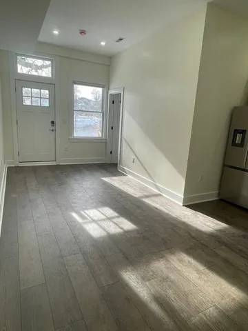 $5,000 | 40 Vernon Street, Unit 40, Somerville, MA 02145