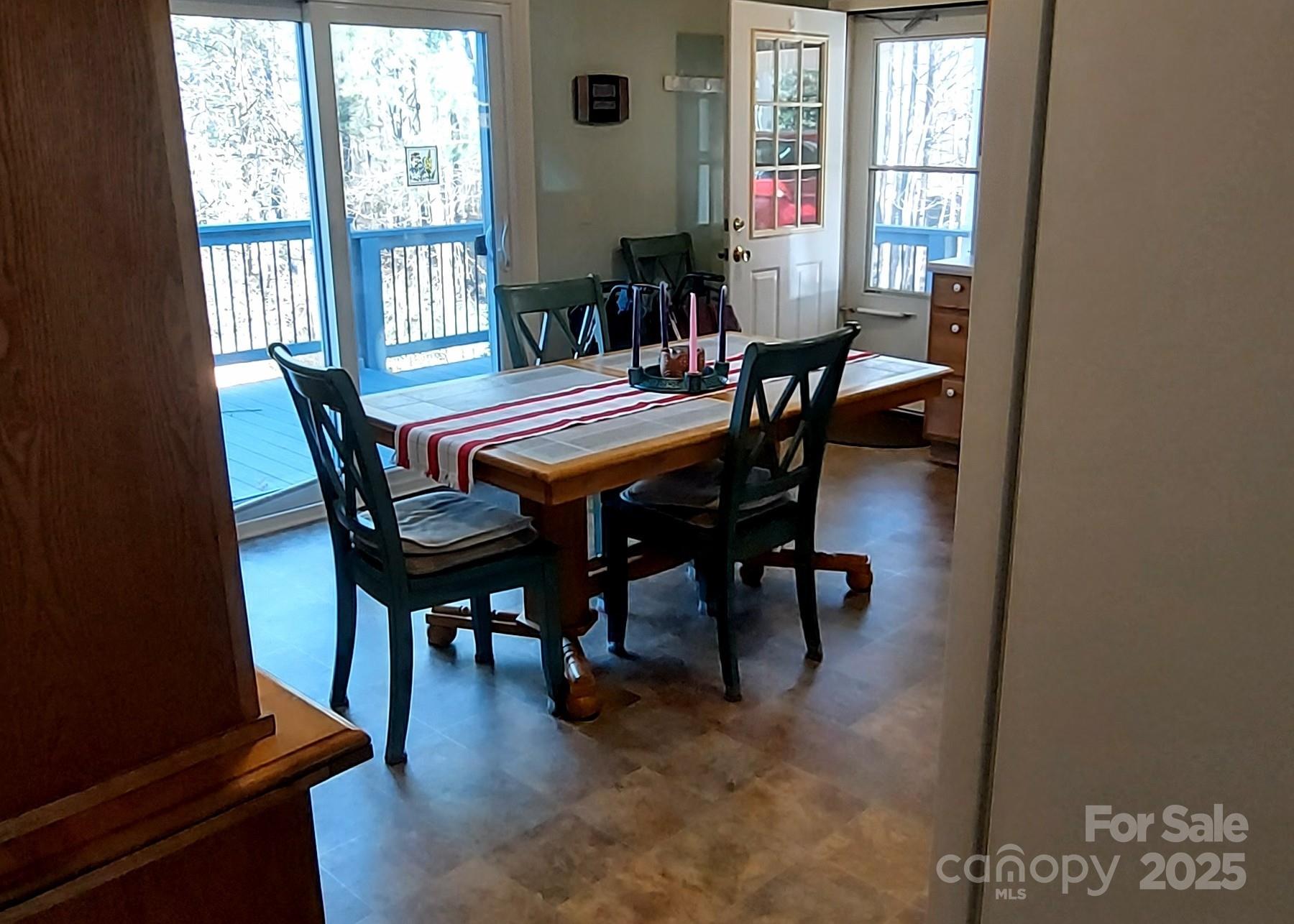 128 Ridgewood Way, Unit 208 Marion, NC 28752 - Photo 5 of 17