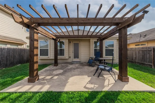 $1,800 | 15111 Verela Drive, Austin, TX 78725