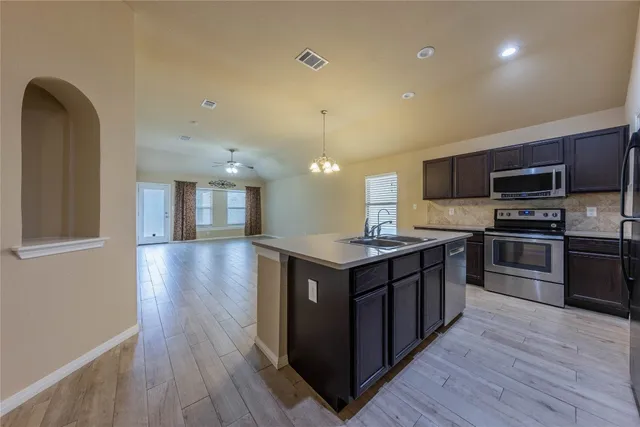 $1,800 | 15111 Verela Drive, Austin, TX 78725