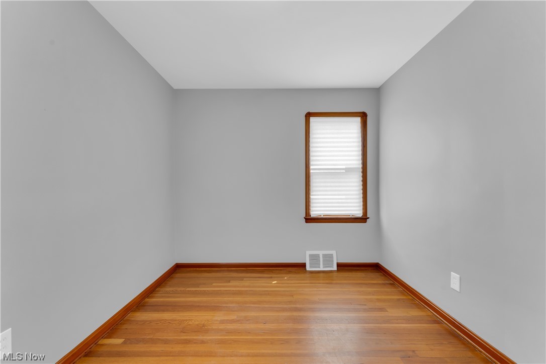 16106 Turney Road Maple Heights, OH 44137 - Photo 13 of 27 Gallery Image 13
