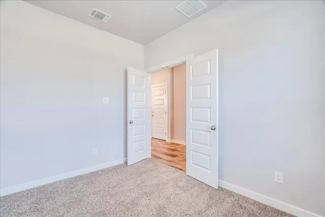 $1,845 | 18121 Emu Lane, Manor, TX 78653