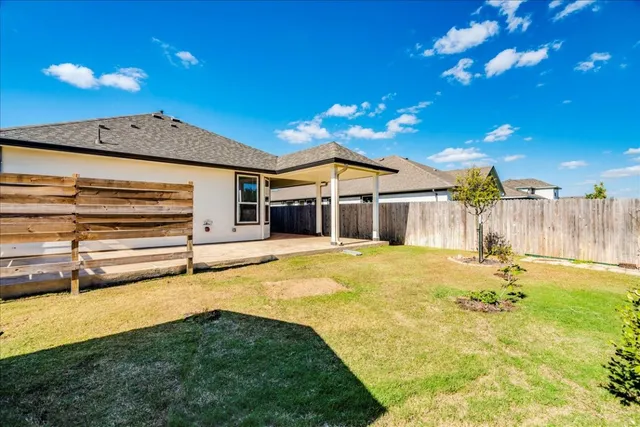 $1,845 | 18121 Emu Lane, Manor, TX 78653