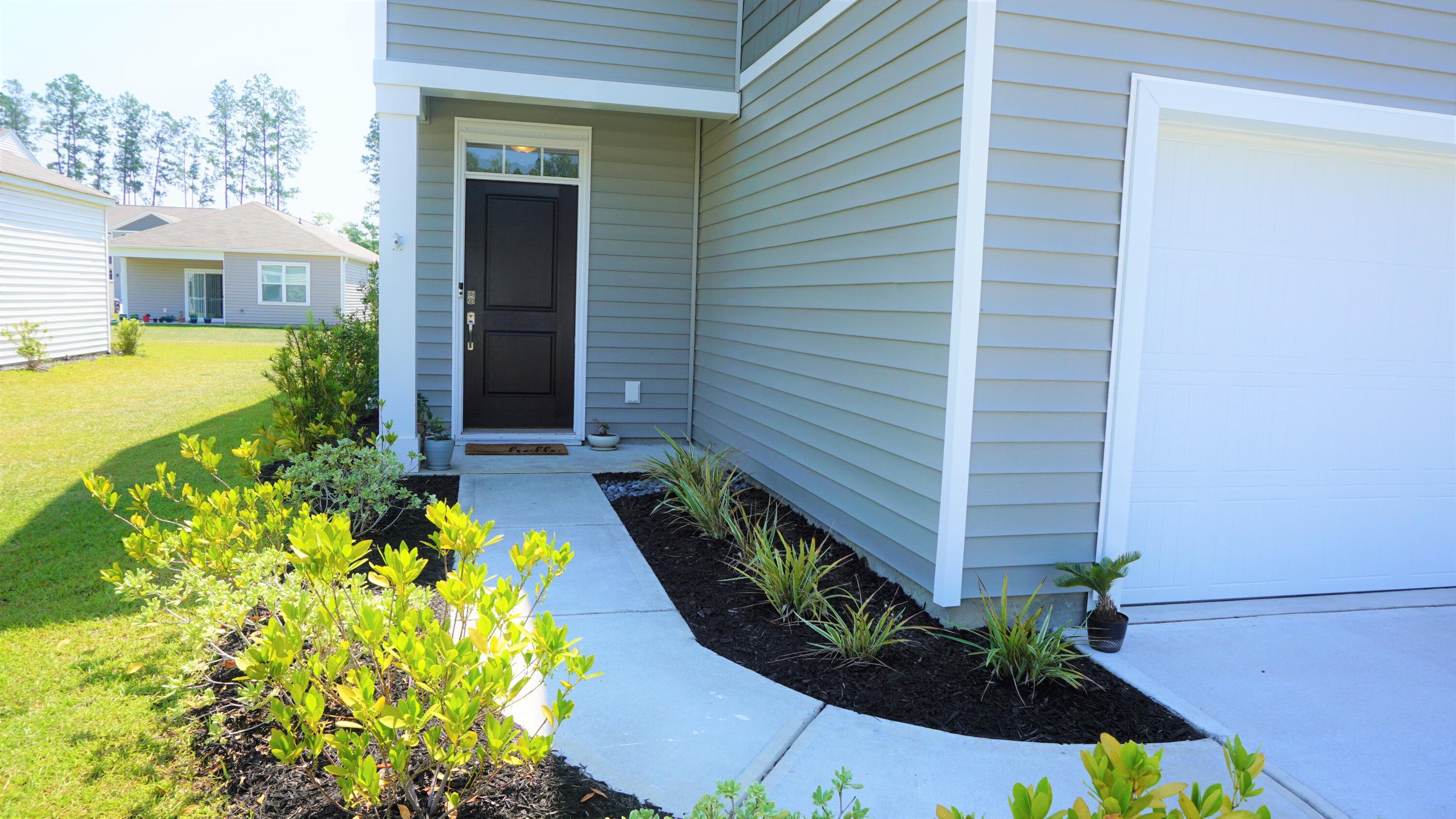 218 Rubles Lane Moncks Corner, SC 29461 - Photo 3 of 35 DSC04792