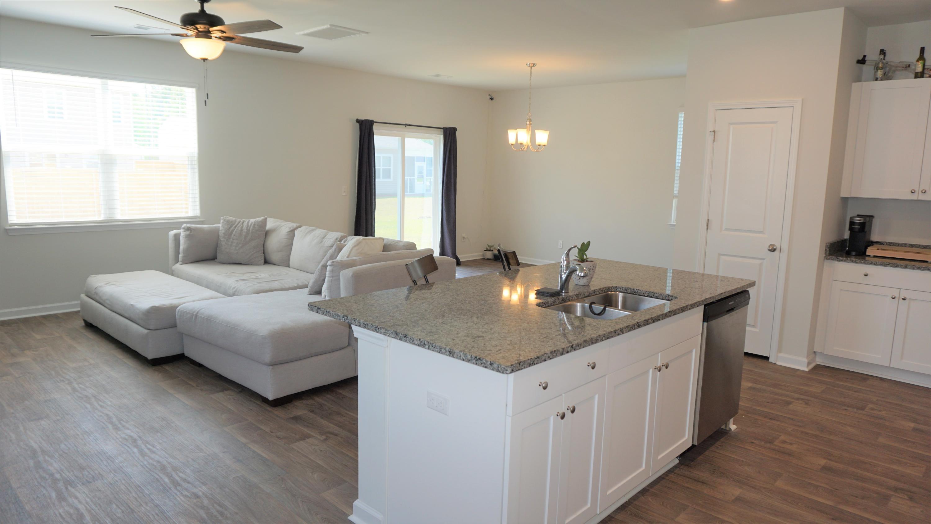 218 Rubles Lane Moncks Corner, SC 29461 - Photo 4 of 35 DSC04745