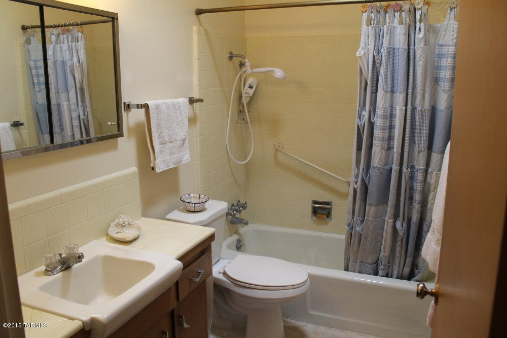1908 West Anklam Road, Unit 24 Tucson, AZ 85745 - Photo 8 of 13 Gallery Image 8