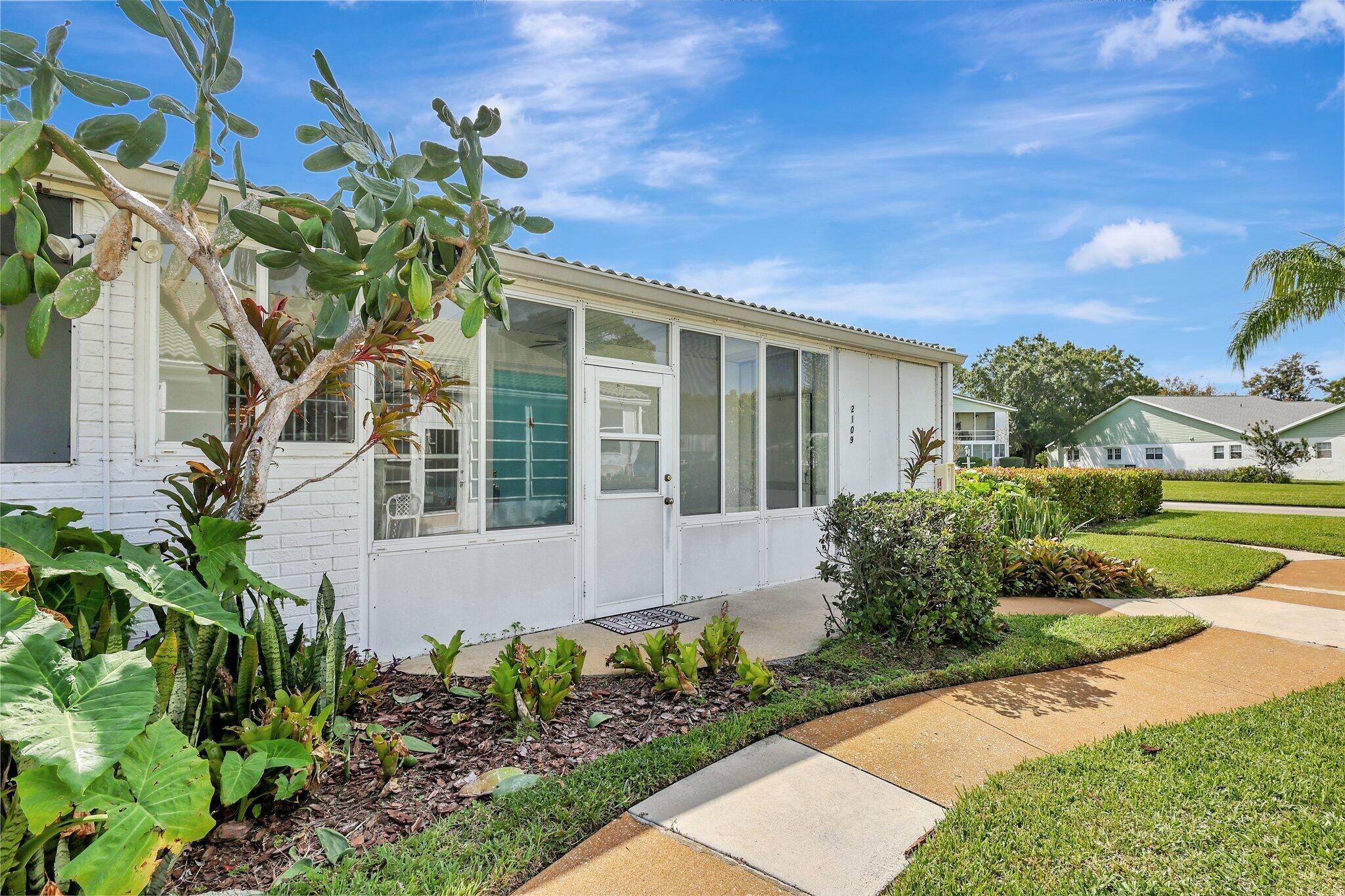 2109 Southeast Wayne Road, Unit 2109 Stuart, FL 34994 - Photo 1 of 37 4-web-or-mls-5P1A3724