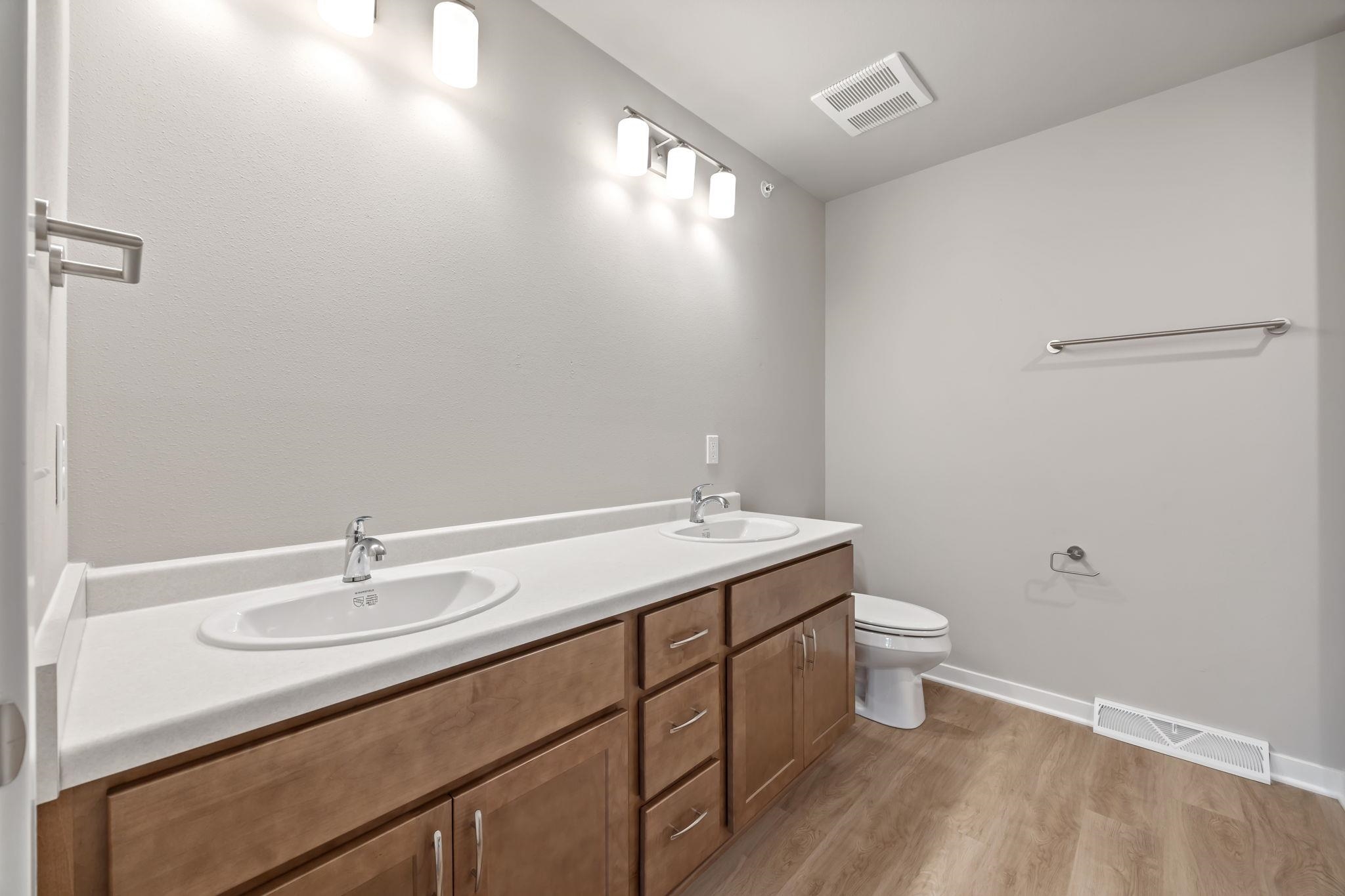 1364 Marigold Fort, Unit 3 Fort Atkinson, WI 53538 - Photo 31 of 69