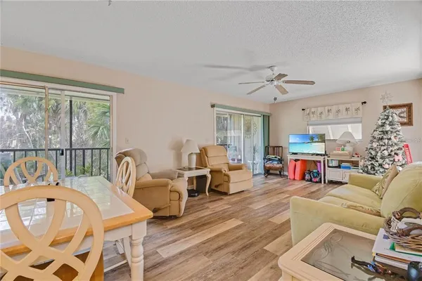 $1,680 | 120 Hibiscus Woods Court, Unit 4B, Deltona, FL 32725