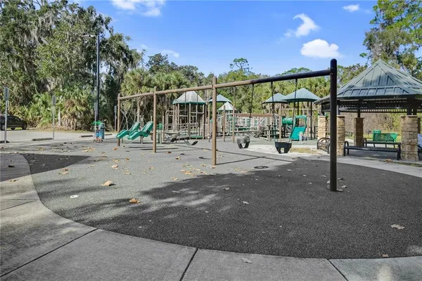 $1,680 | 120 Hibiscus Woods Court, Unit 4B, Deltona, FL 32725