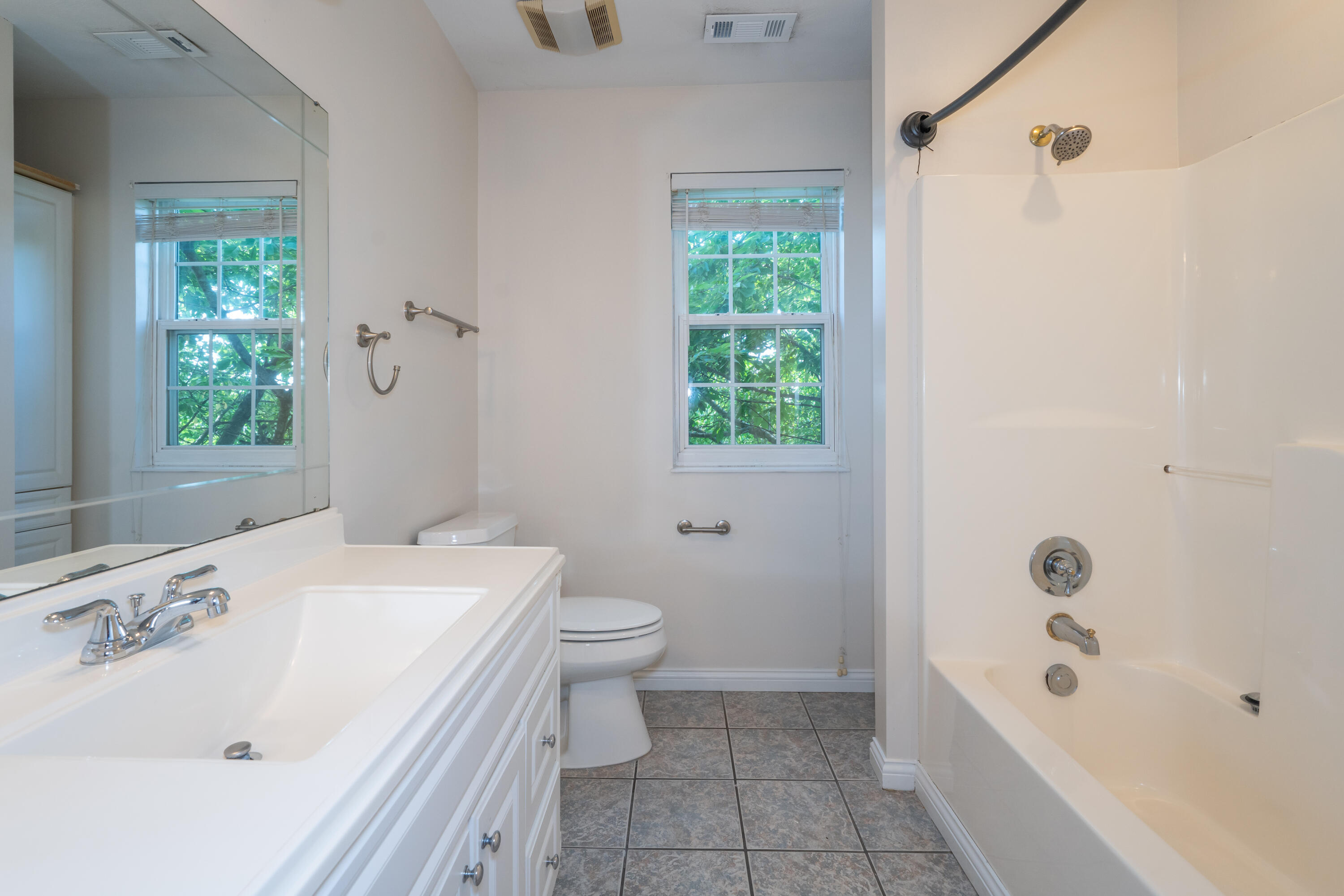 3415 Shakertown Road Beavercreek, OH 45430 - Photo 47 of 80 46