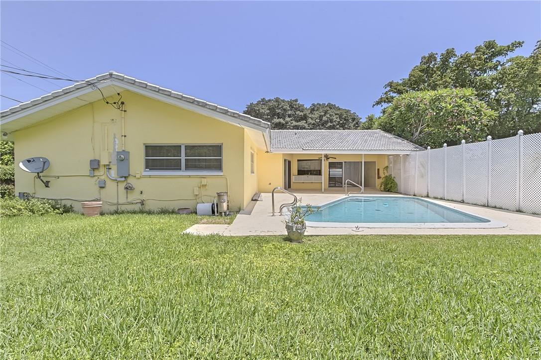 575 Northeast Wavecrest Court Boca Raton, FL 33432 - Photo 41 of 50 Photo 41
