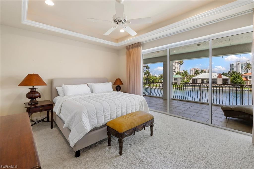 339 Devils Bight Naples, FL 34103 - Photo 12 of 17