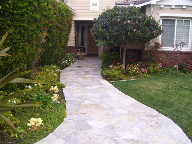 547 Hidden Ridge Court Encinitas, CA 92024 - Photo 3 of 18