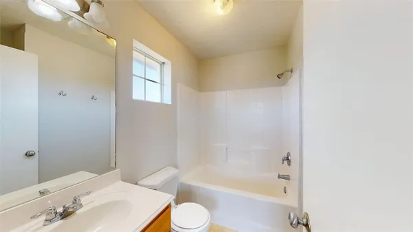$2,500 | 4131 McFarland Drive, College Station, TX 77845