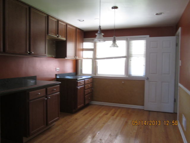 5130 South Rutherford Avenue Chicago, IL 60638 - Photo 10 of 15