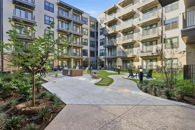 $1,625 | 1950 Winrock Boulevard, Unit A1, Houston, TX 77057