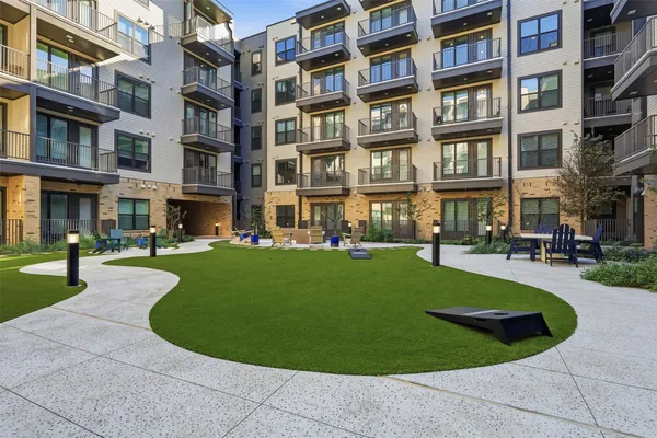 $1,625 | 1950 Winrock Boulevard, Unit A1, Houston, TX 77057