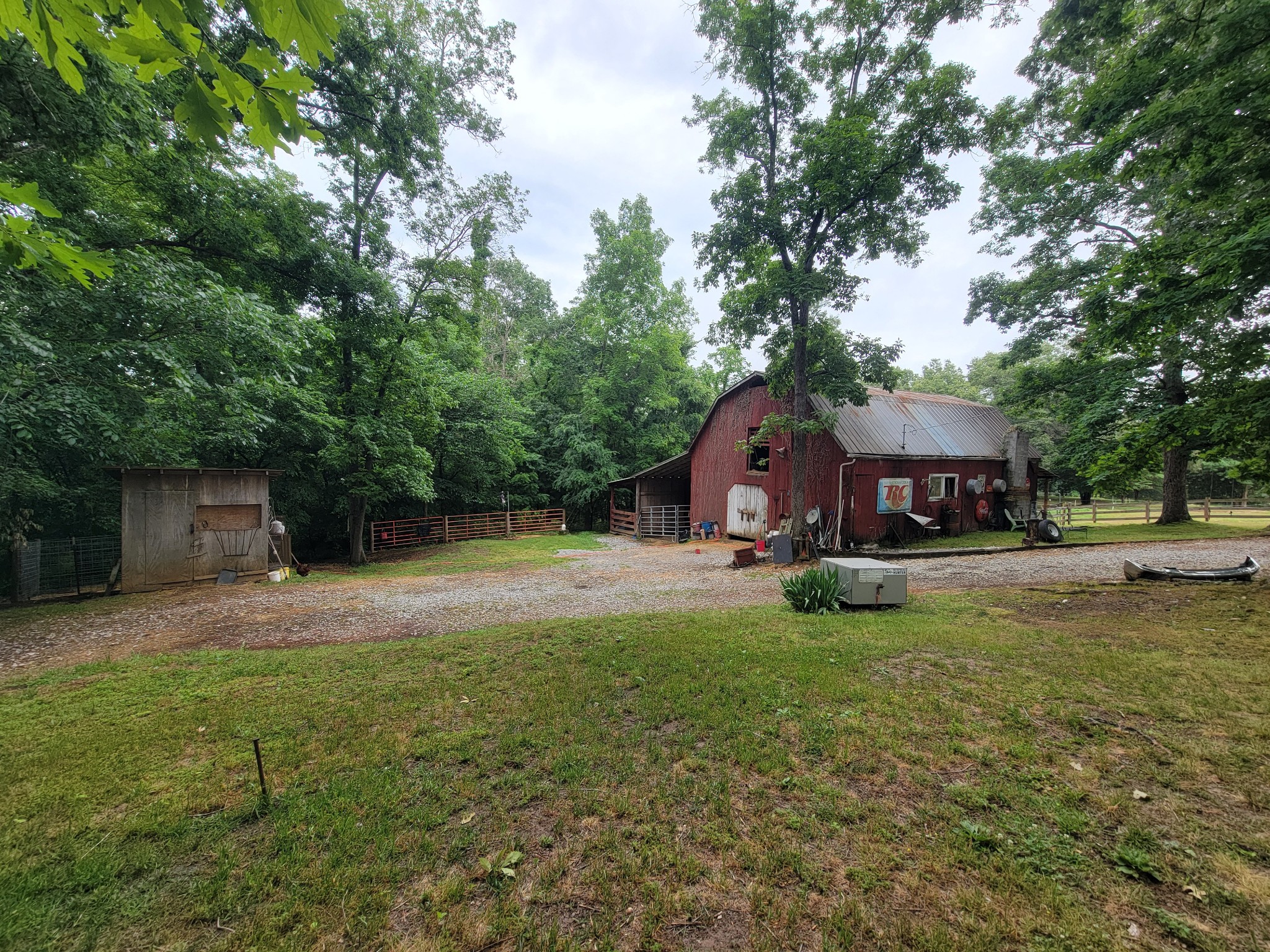 1089 Jim Clark Road Erin, TN 37061 - Photo 39 of 71