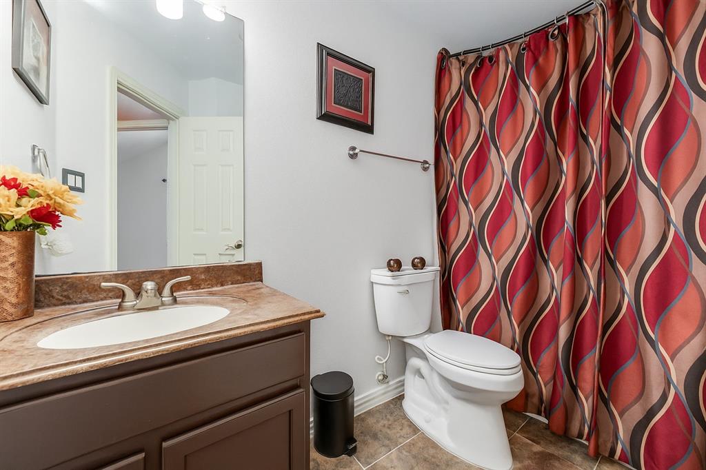 305 Ravenna Road Lake Dallas, TX 75065 - Photo 17 of 22