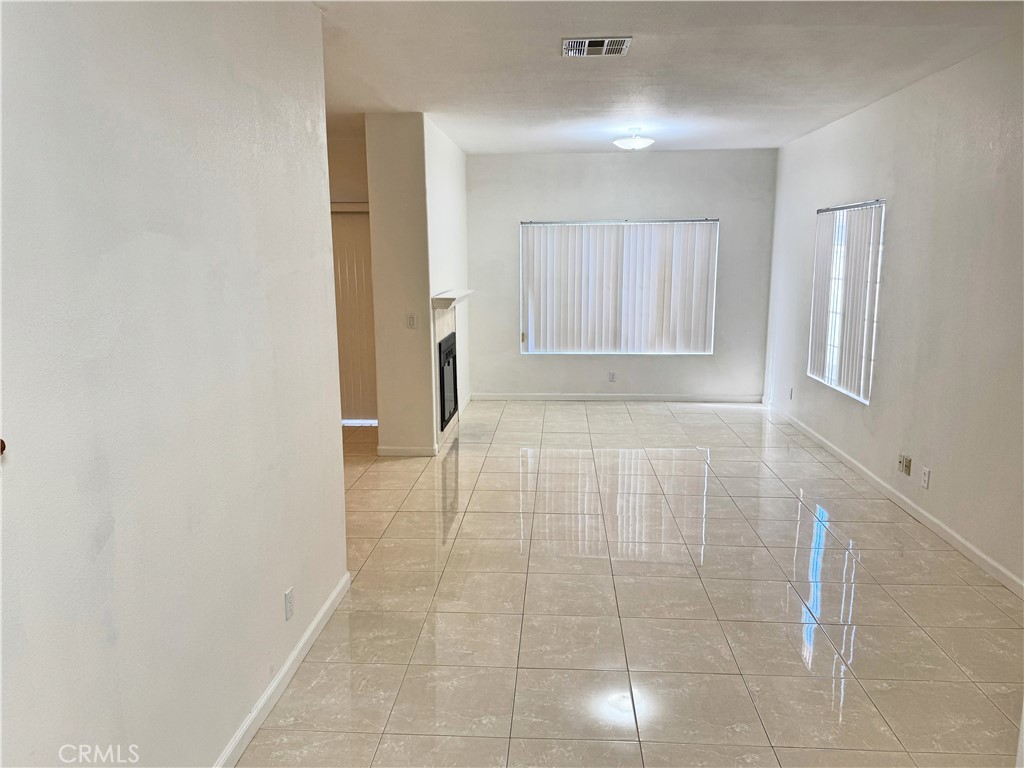 18319 Hart Street, Unit 3 Reseda, CA 91335 - Photo 3 of 18