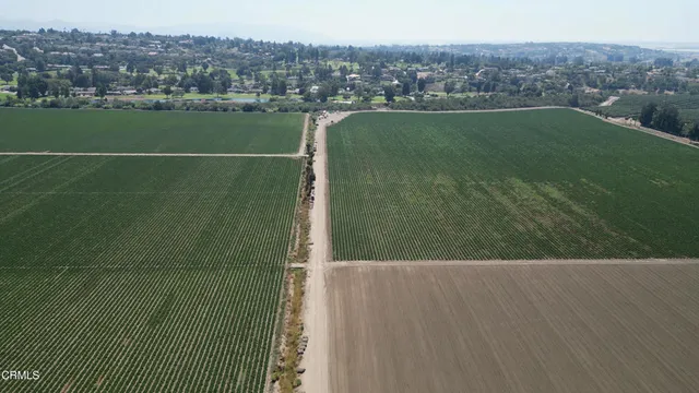 $10,995,000 | 150-300 West Los Angeles Avenue, Oxnard, CA 93066