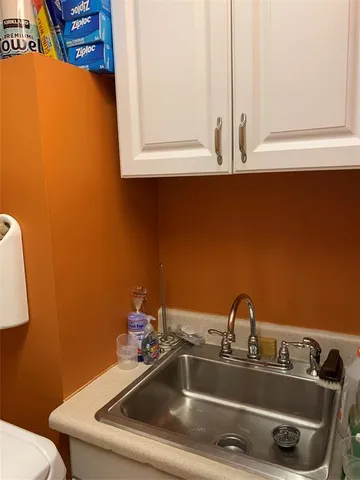 a close view of sink and tap