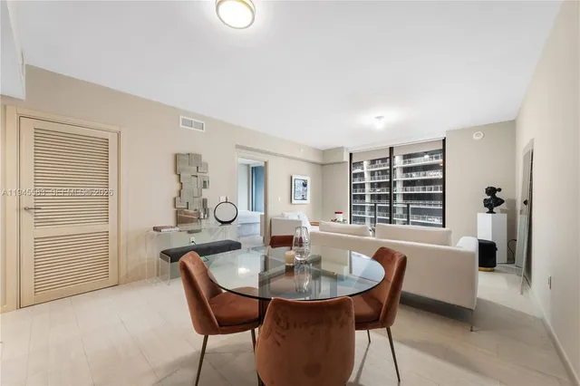 $5,000 | 1000 Brickell Plaza, Unit 4103, Miami, FL 33131