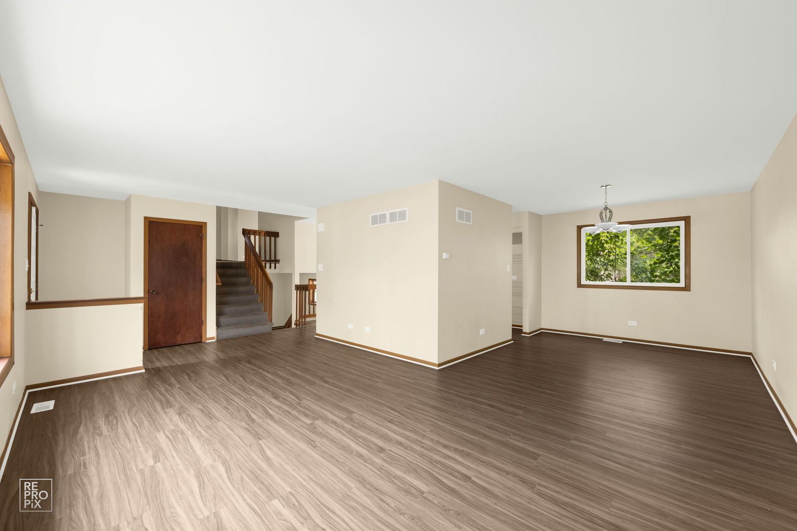 726 Old Meadow Road Matteson, IL 60443 - Photo 7 of 22