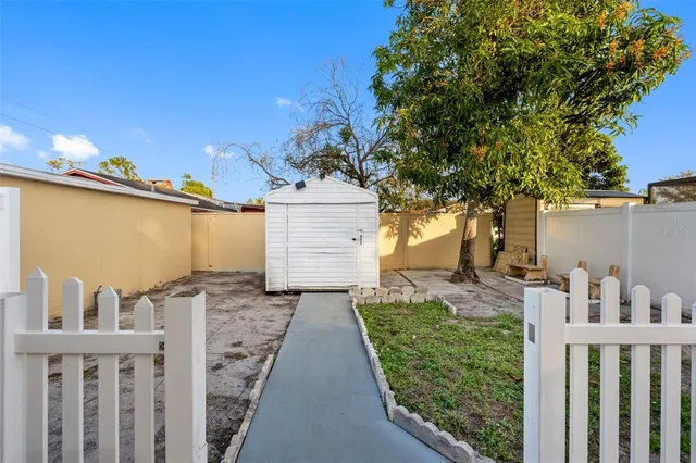 $580,000 | 7223 North Clark Avenue, Tampa, FL 33614