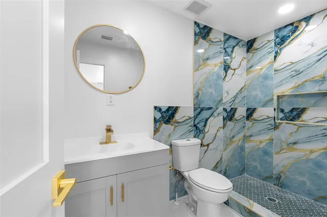 $580,000 | 7223 North Clark Avenue, Tampa, FL 33614