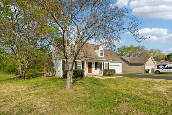 $385,000 | 2901 Meadowhill Drive, Murfreesboro, TN 37130