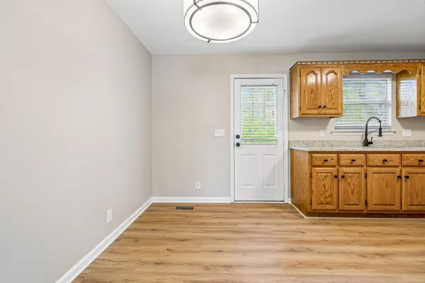 $385,000 | 2901 Meadowhill Drive, Murfreesboro, TN 37130