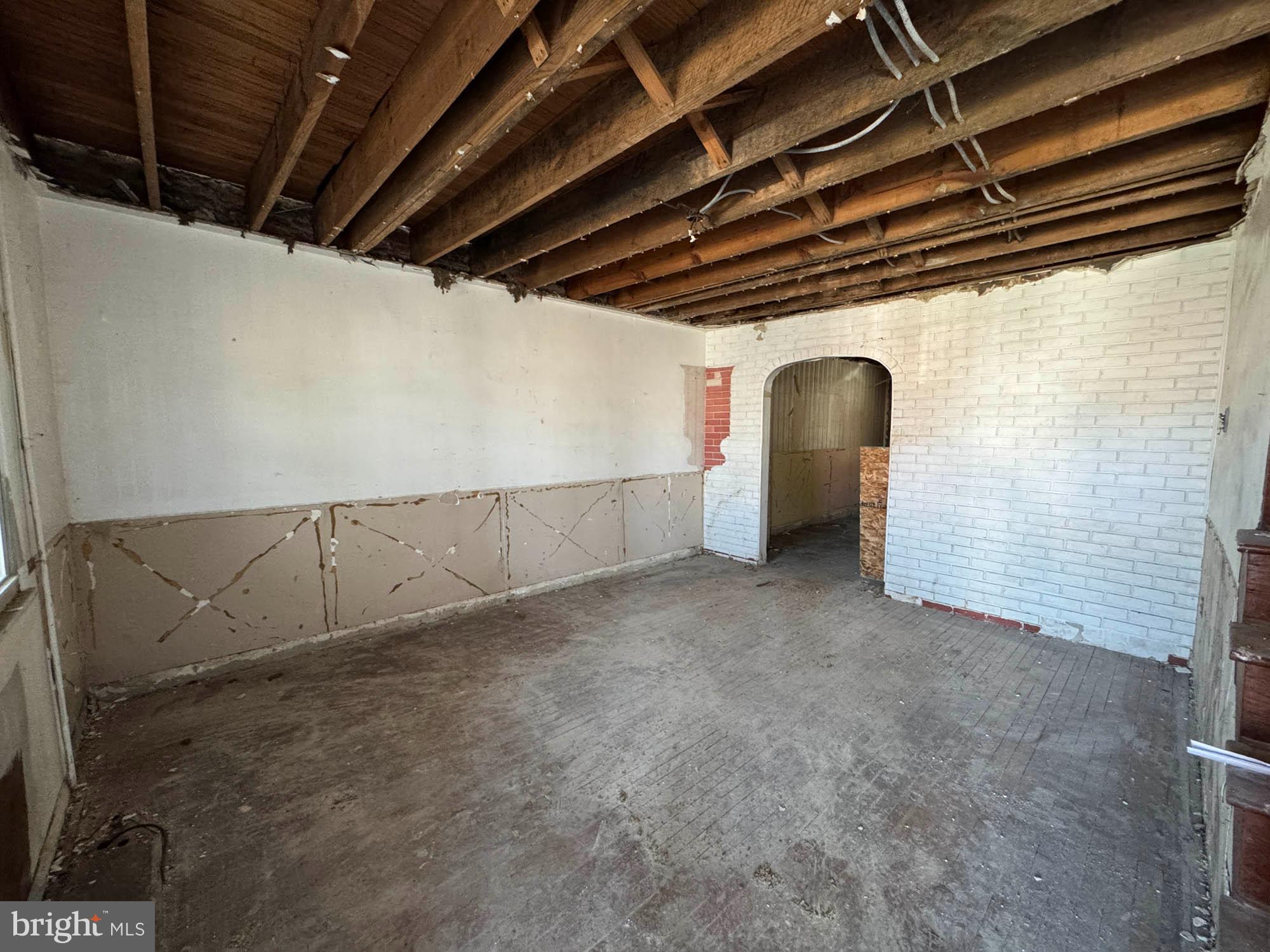 3835 8th Street Baltimore, MD 21225 - Photo 3 of 11 a view of a garage