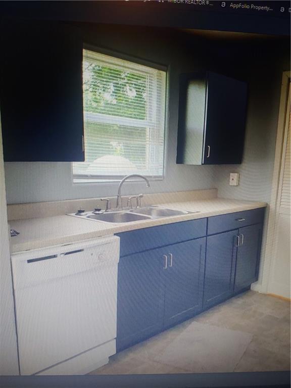 4225 North Ritter Avenue Indianapolis, IN 46226 - Photo 3 of 4