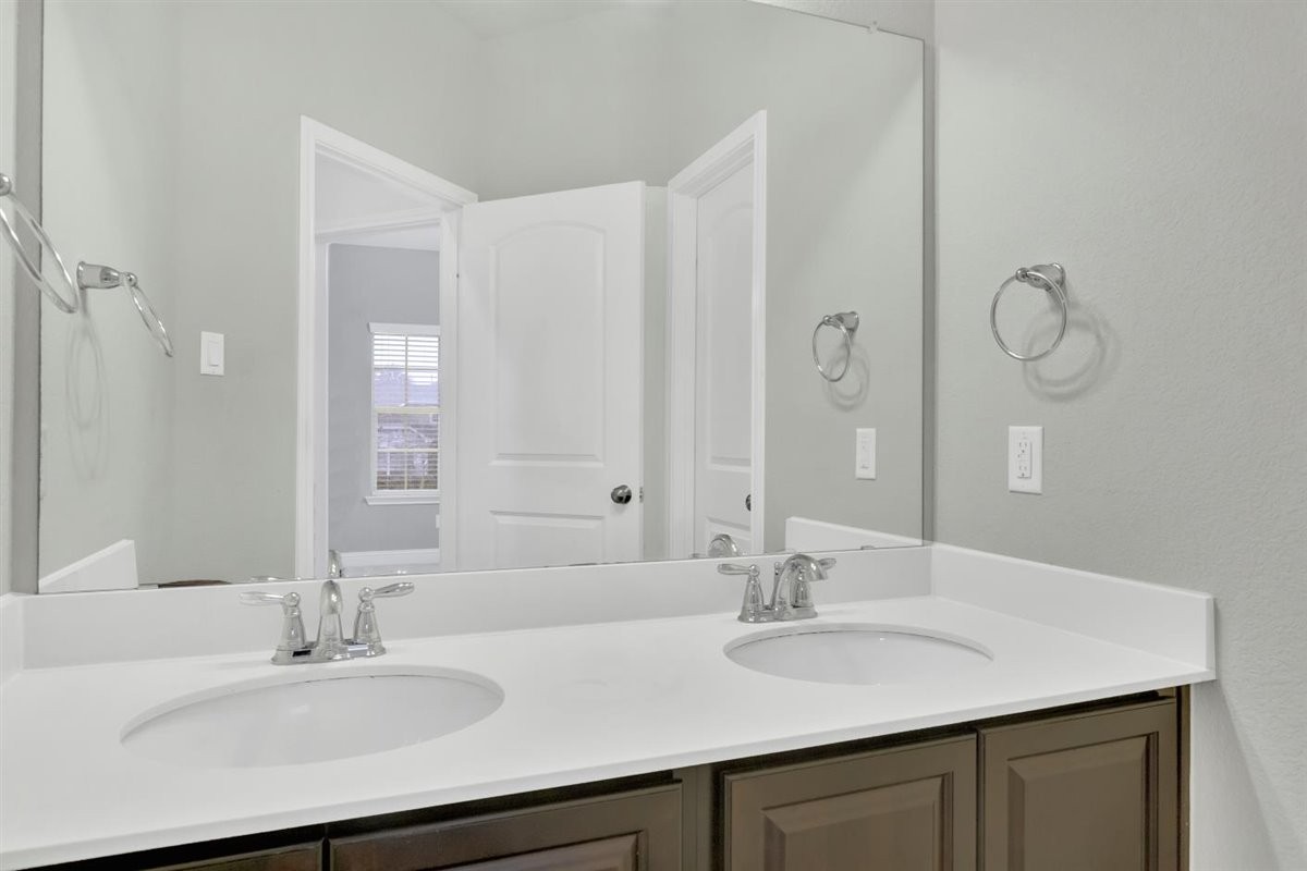 1908 Granite Springs Road Leander, TX 78641 - Photo 13 of 21 Gallery Image 13