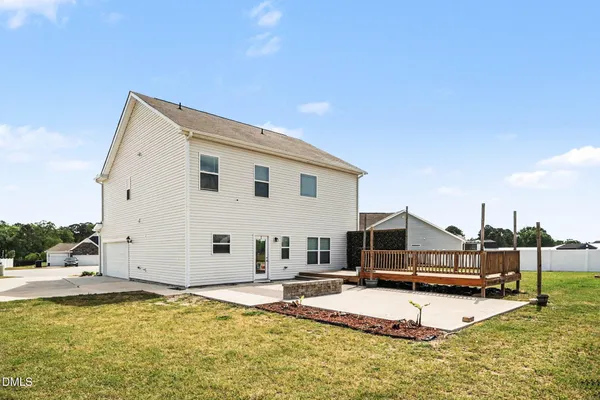 $360,000 | 228 Monroe Fields Drive, Benson, NC 27504