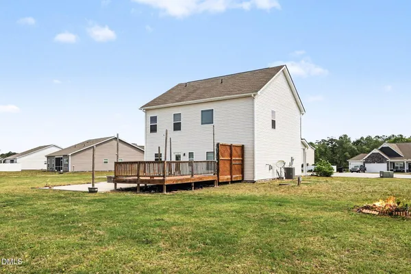 $360,000 | 228 Monroe Fields Drive, Benson, NC 27504