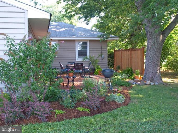 28545 Edgemere Road Easton, MD 21601 - Photo 5 of 20 Exterior #4