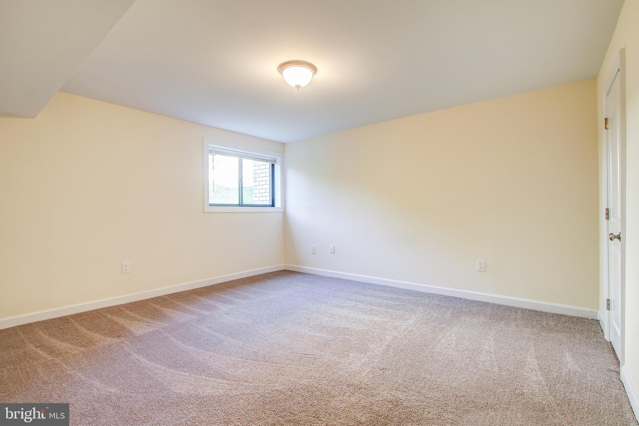 10862 Bucknell Drive, Unit 1 Silver Spring, MD 20902 - Photo 34 of 47