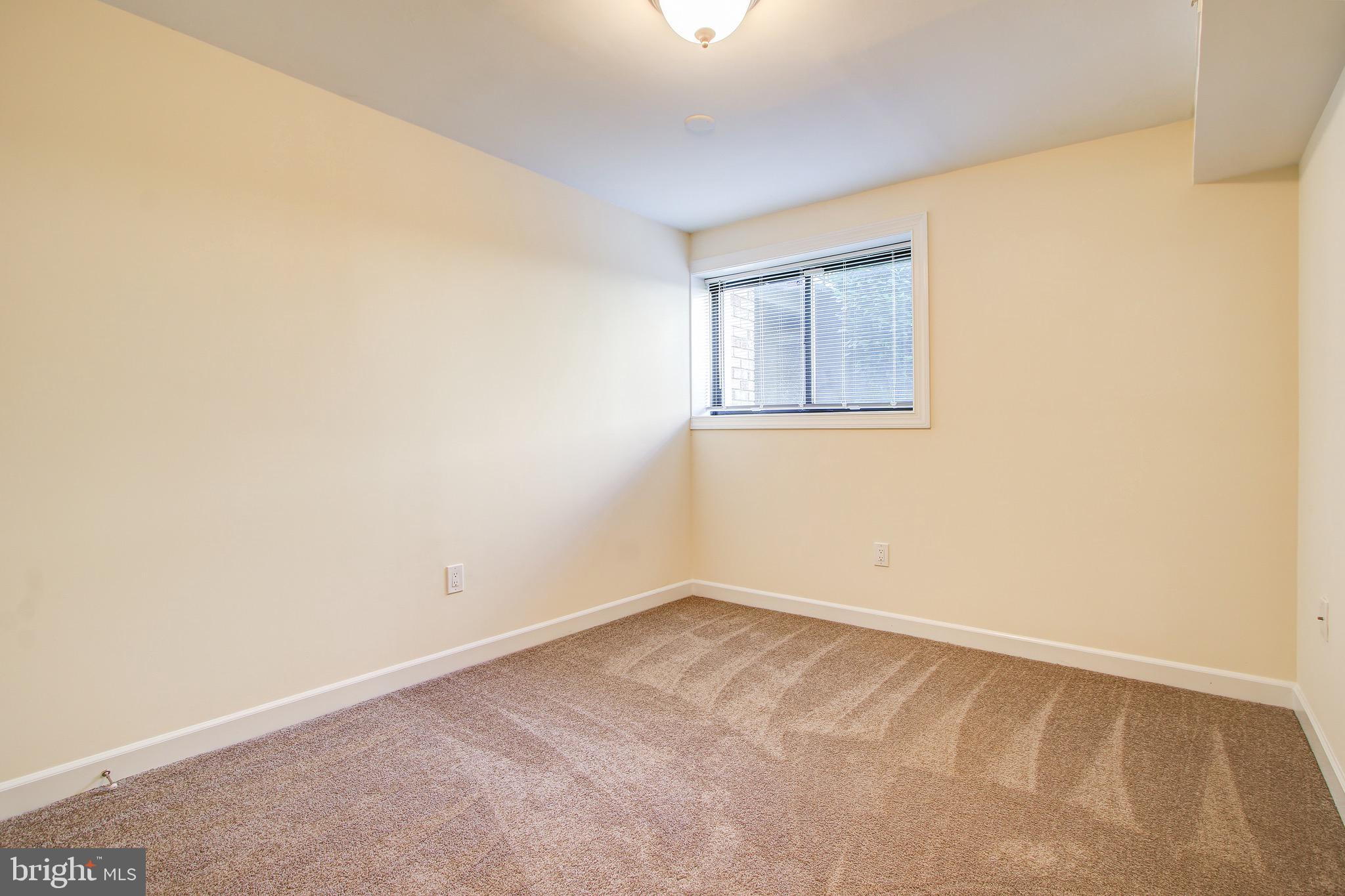 10862 Bucknell Drive, Unit 1 Silver Spring, MD 20902 - Photo 39 of 47