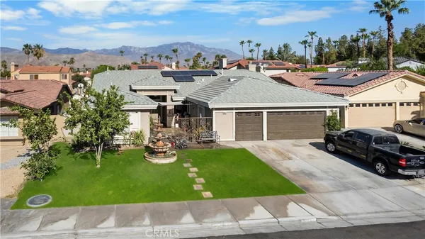 $699,000 | 40621 Terraza Drive, Palm Desert, CA 92260