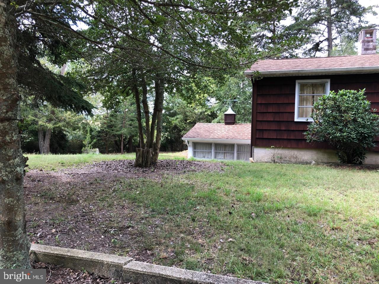 16 Old Stage Road Millville, NJ 08332 - Photo 5 of 28 Front of home showing sunroom